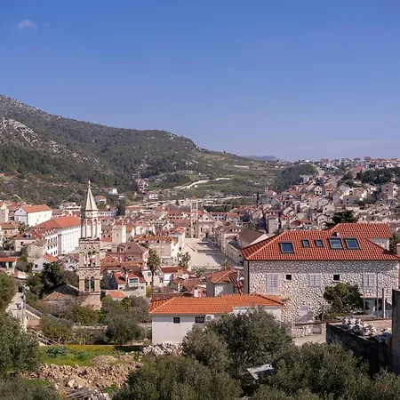 Longin - Zf Hvar Apartamento